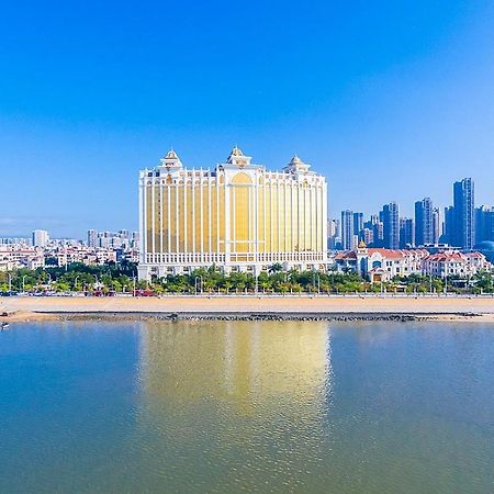 Royal Seaside Hotel And Hot Springs Xiamen Exterior photo