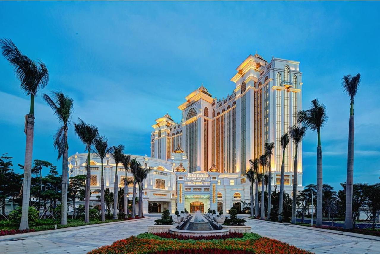 Royal Seaside Hotel And Hot Springs Xiamen Exterior photo