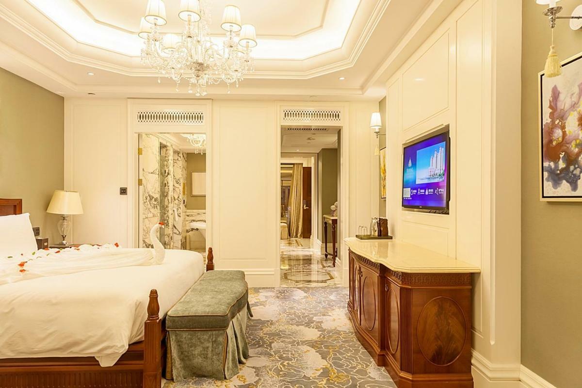 Royal Seaside Hotel And Hot Springs Xiamen Exterior photo
